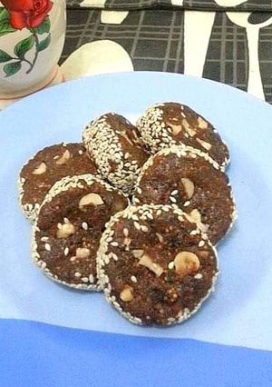 A picture of Anjeer burfi.