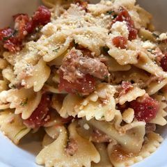 A picture of Tuna and Fire Roasted Tomato Pasta.