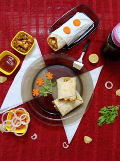 પનીર માયો ફ્રેન્કી રેસીપી મુખ્ય ફોટો