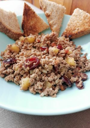 Una foto de Picadillo Regina (Con manzana, almendra y arándanos) 👌🏼🤤