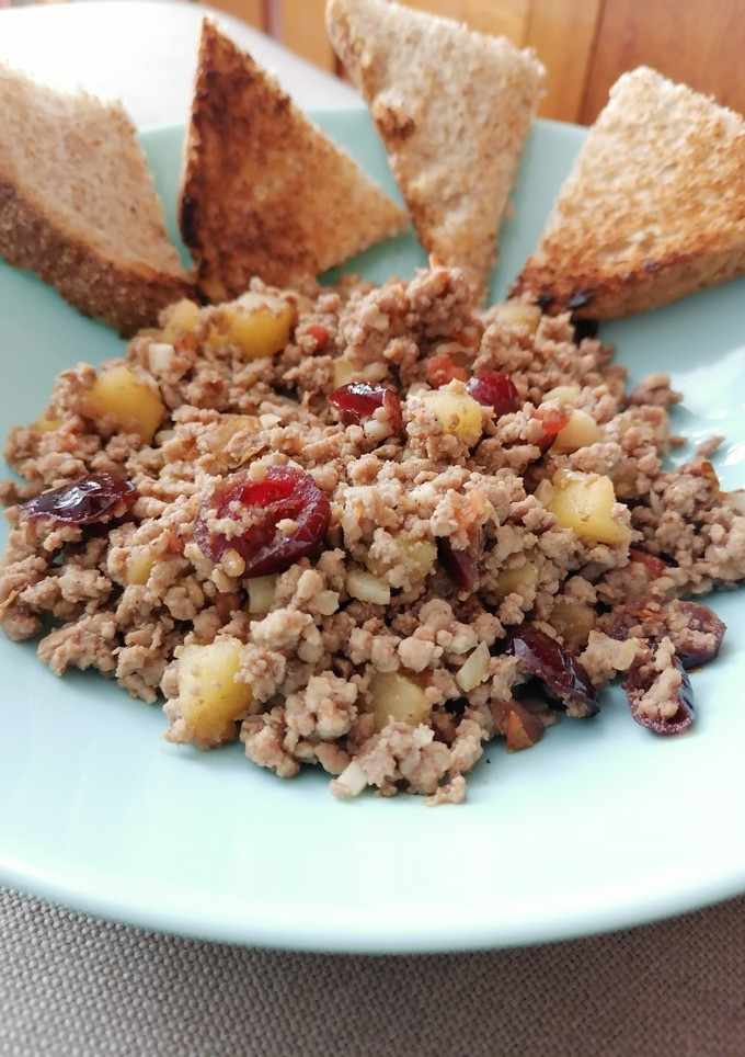 Una foto de Picadillo Regina (Con manzana, almendra y arándanos) 👌🏼🤤