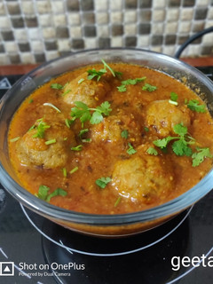 कच्चे केले के कोफ्ते(Kacche kele Ke kofte recipe in Hindi) रेसिपी मुख्य फोटो
