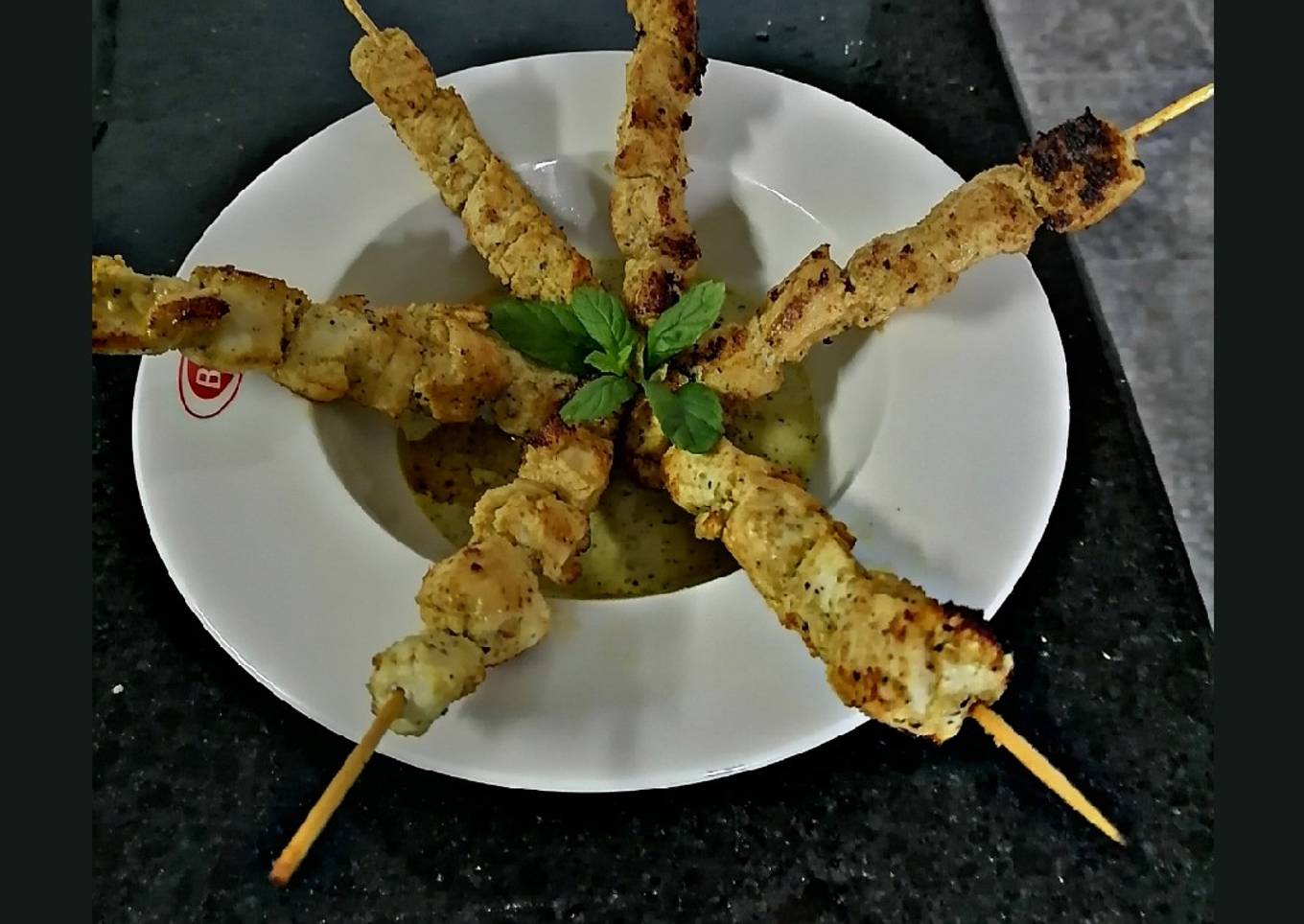 Chicken skewer with peanut sauce