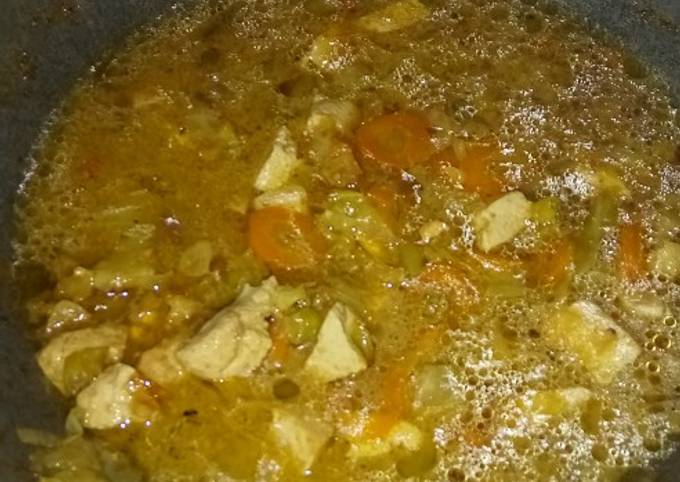 Langkah Mudah untuk Menyiapkan Sayur kol dan tahu santan Anti Gagal