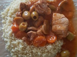 Une photo de Sauté de porc aux olives et champignons au Cookeo ou faitout