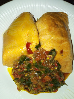 A picture of Moimoi an pepper sauce.