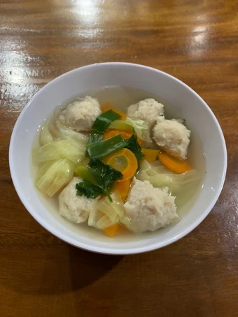 Langkah Gampang Menyiapkan Resep Sop Bakso Ayam yang Lezat Anti Ribet, Lezat