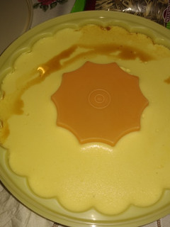 Una foto de Flan de chocolate blanco