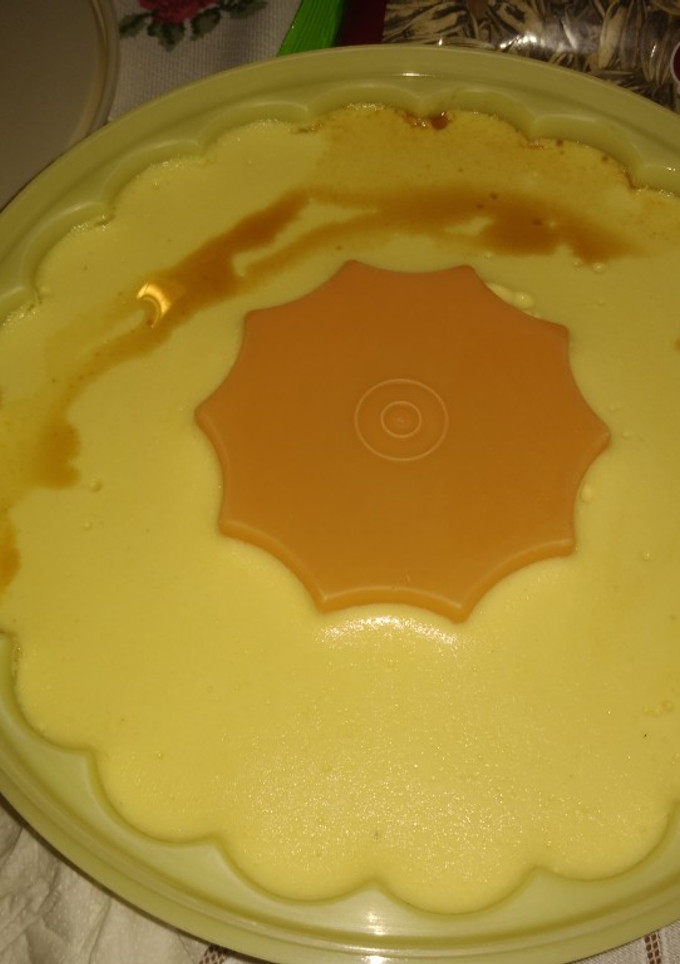 Una foto de Flan de chocolate blanco