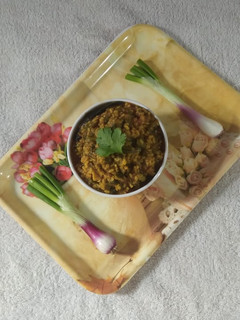 A picture of Moong daal with spring onions.