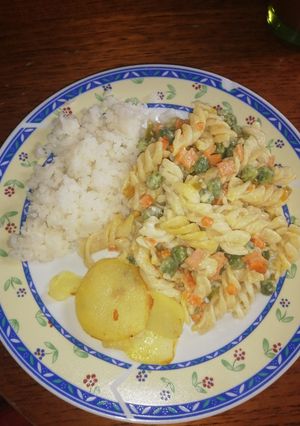 Una foto de Tornillos con Verduras