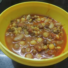 A picture of Mixed Sprouts Sabji.