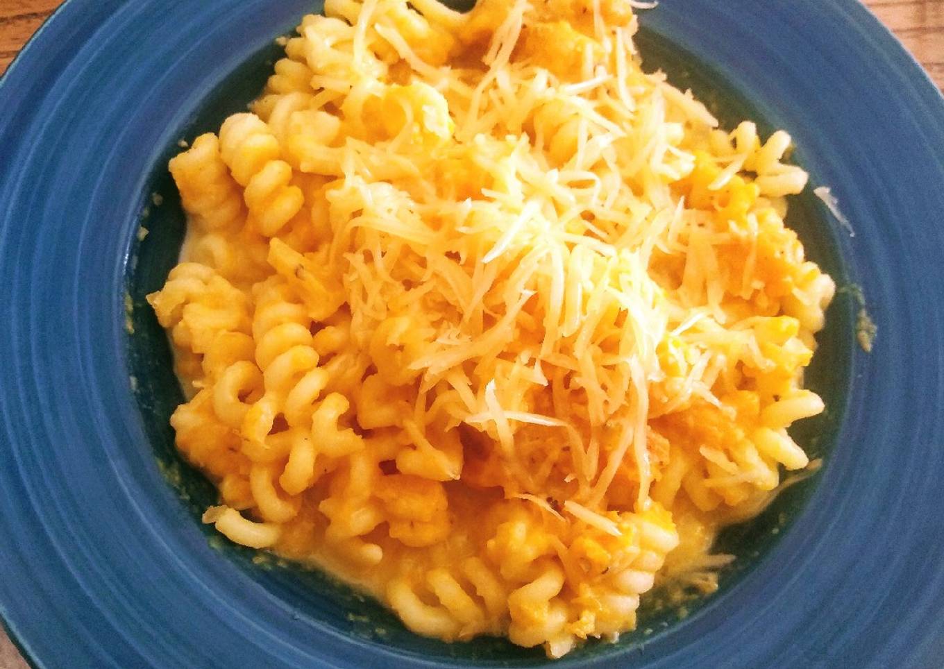 Pasta con crema de zanahoria 🥕 y calabaza