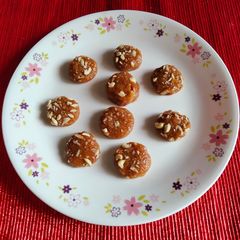 A picture of Halwasan(a traditional sweet from Gujarat).