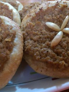 صورة لوصفة صفيحة بالطحينية