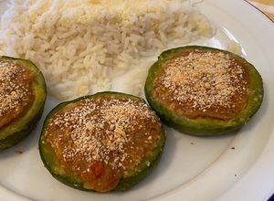 Una foto de Zapallitos rellenos con picadillo de carne