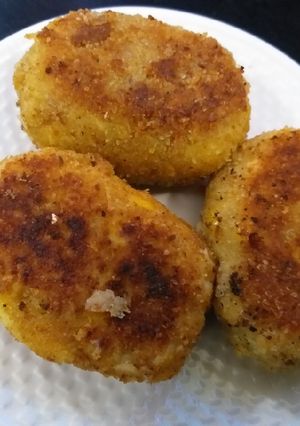 A picture of Corn cheese chicken cutlets.