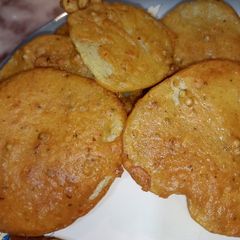 Aloo ke pakory A picture of Aloo ke pakory.
