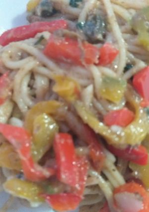 Foto di Spaghetti con le acciughe