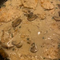A picture of Chicken with Mushrooms.