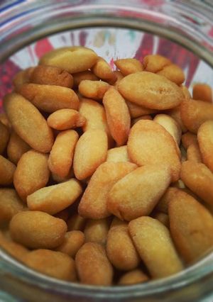Foto resep Biji Ketapang Empuukkss