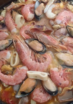 Una foto de Arroz y mariscos