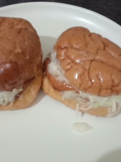 A picture of Cheesy Burger.