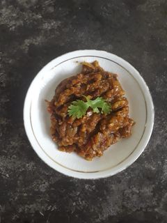 बैंगन का भरता (Baingan ka bharta recipe in hindi) रेसिपी मुख्य फोटो