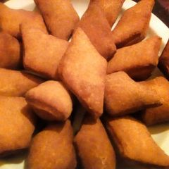 A picture of Vishete (unleavened mandazi).