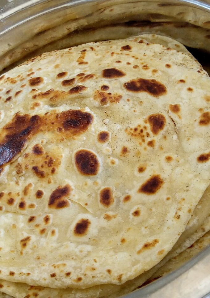 A picture of Soft layered chapati #Authormarathon.