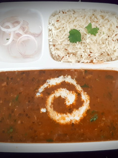 દાલ મખની (Dal Makhani Recipe In Gujarati) રેસીપી મુખ્ય ફોટો