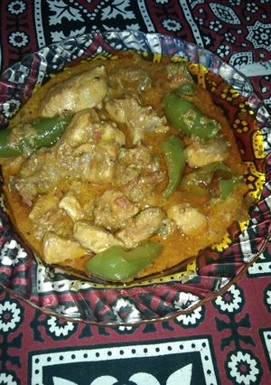 A picture of Achar gosht.