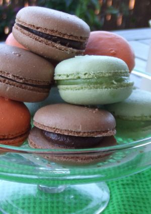 A picture of Flavored Macarons.