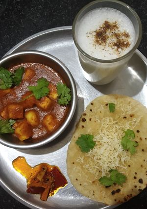 पनीर टिक्का मसाला (Paneer Tikka Masala Recipe In Hindi) रेसिपी मुख्य फोटो