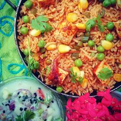A picture of Mumbai tawa pulao.