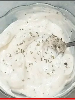 A picture of Sour sauce.