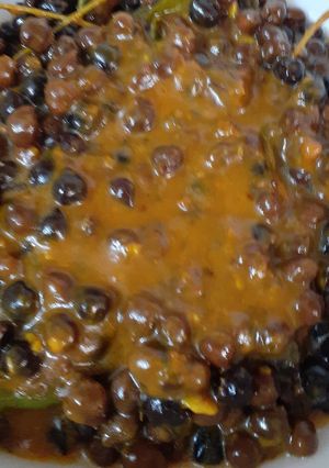 A picture of Black chana chaat.