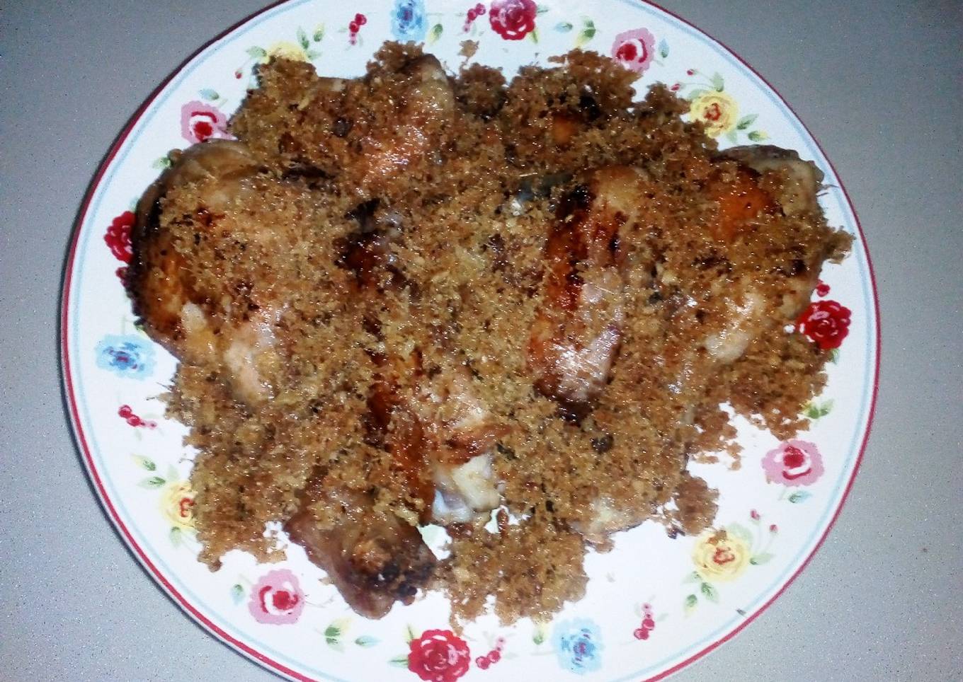 Ayam goreng lengkuas
