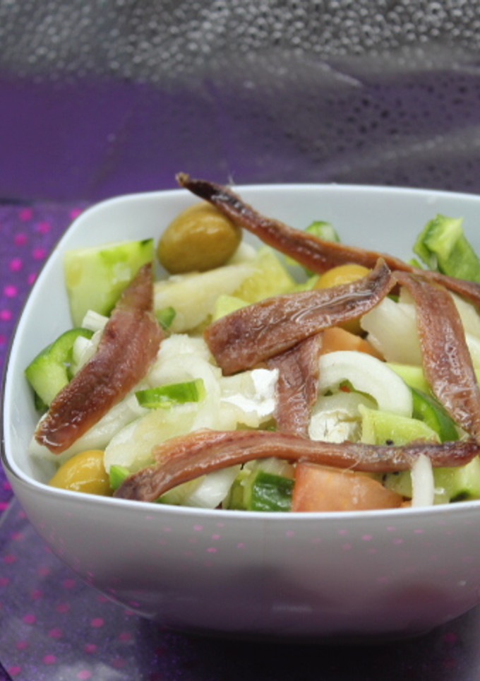 Una foto de Ensalada de bacalao con anchoas