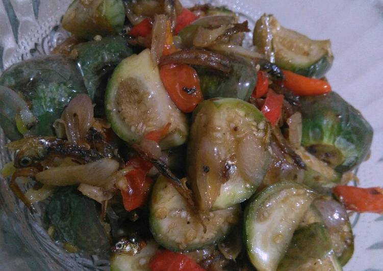 Tumis Terong Bulat + Teri