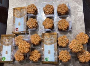 Hình của món Bánh trung thu anh đào.