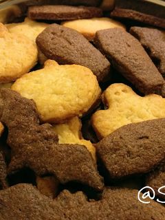 Una foto de 27.🍪Galletas de vainilla y chocolate para Halloween🕸👻
