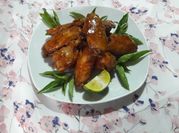 Hình ảnh của gà cánh nấu coca