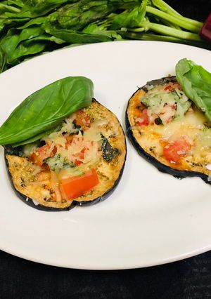 A picture of Eggplant Mini Pizza.
