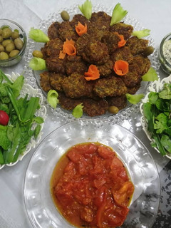 عکسی از دستور کباب شامی با گوجه سرخ کرده
