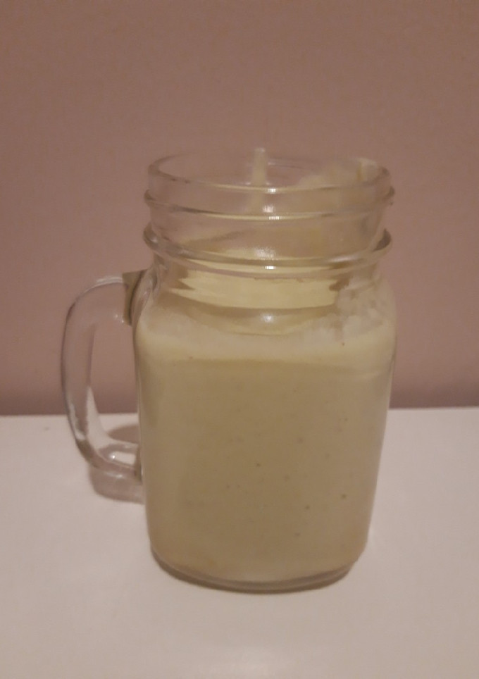 Una foto de Batido de aguacate y piña