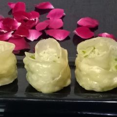 A picture of Rose shape veg Momos.