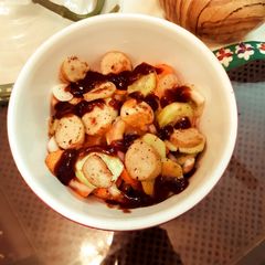 A picture of Italian sausage salad.