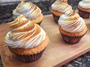Una foto de merengue para cupcakes