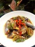 Oseng ikan deles cabe hijau